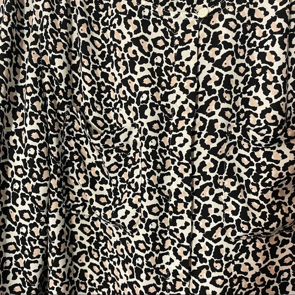 LOFT Leopard Print Button Front Blouse Women’s Small - Picture 4 of 8